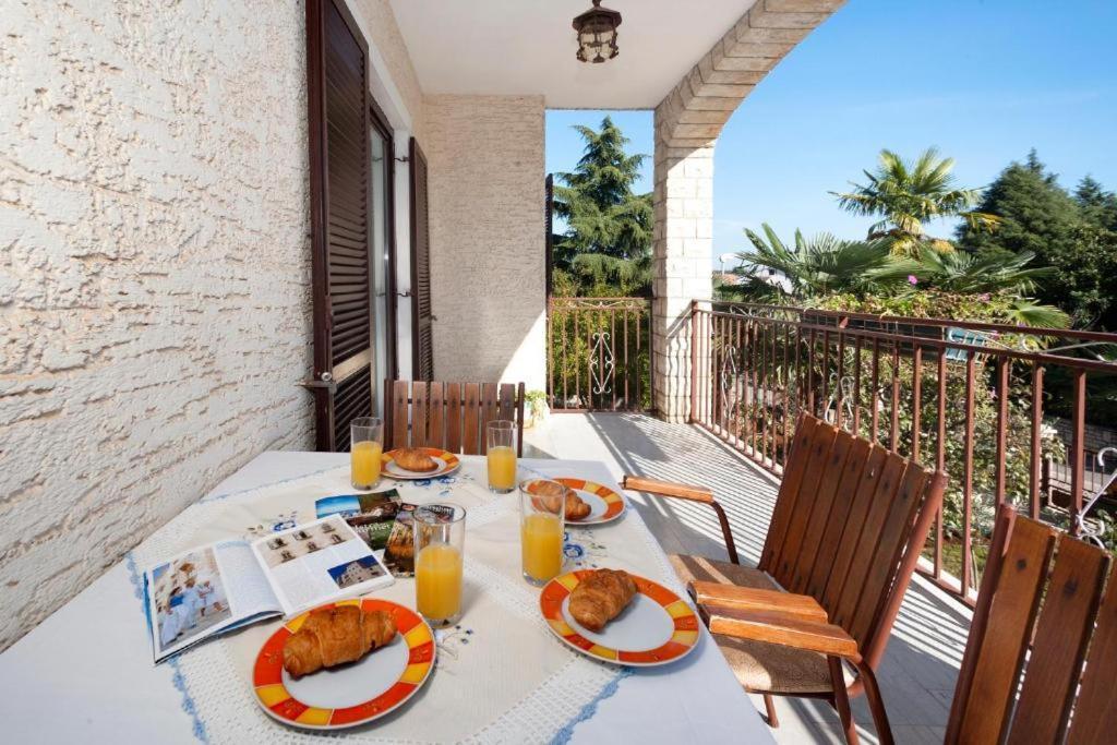 Apartments Rafael Пореч Экстерьер фото